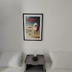 Apartment Le Surrealiste Pres De Nancy