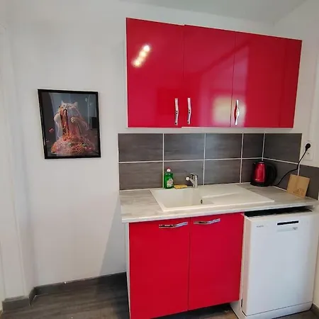 Le Surrealiste Pres De Nancy * Varangéville