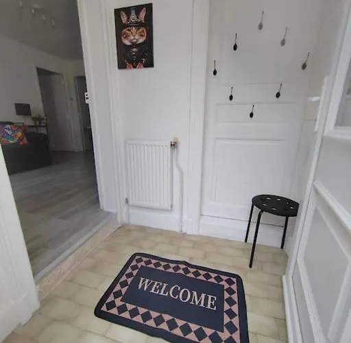 Apartment Le Surrealiste Pres De Nancy