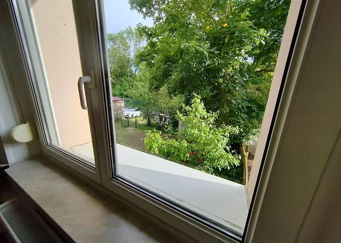 Le Surrealiste Pres De Nancy * Varangeville